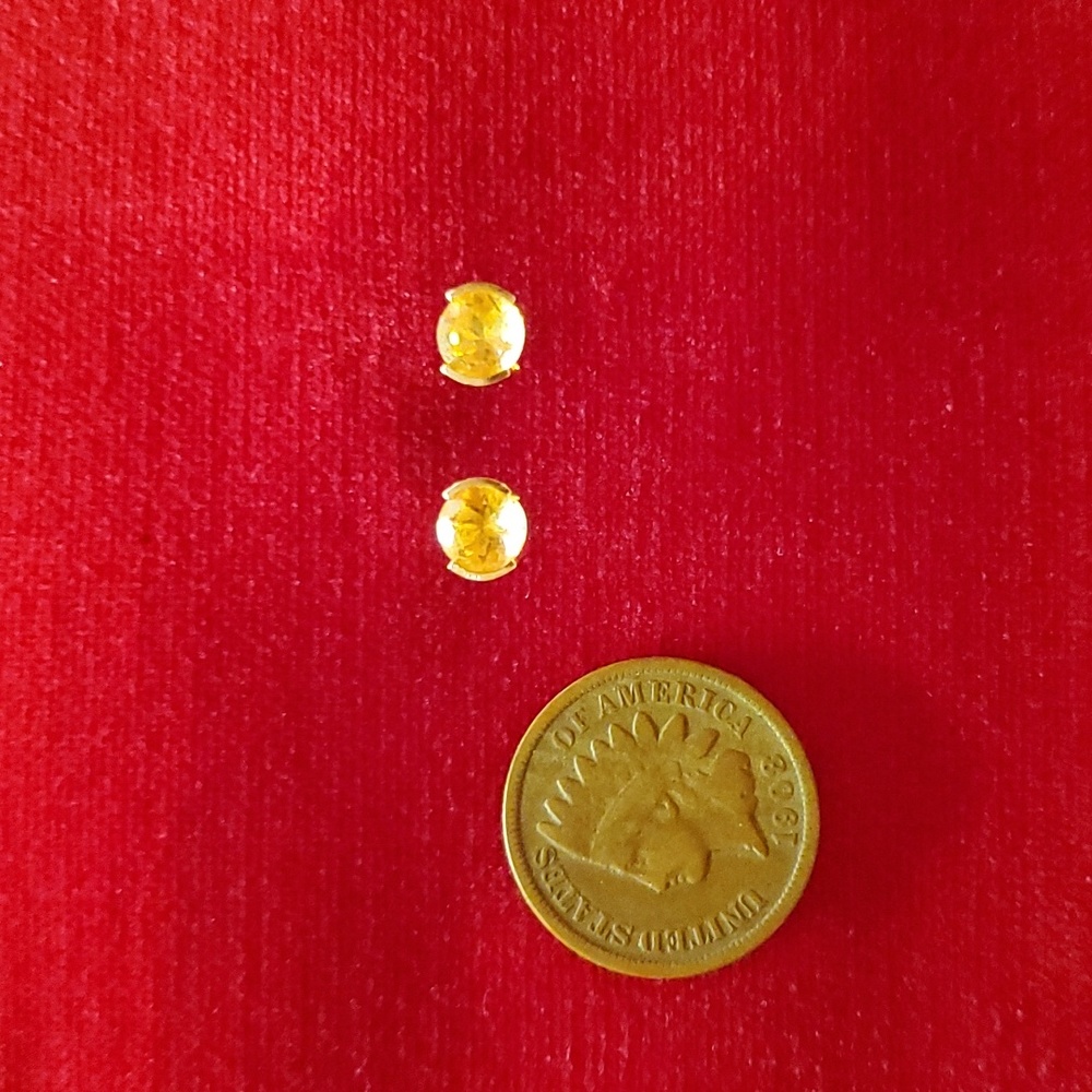 Citrine 2ctw 14K Yellow Gold Stud Earrings - Picture 4 of 13
